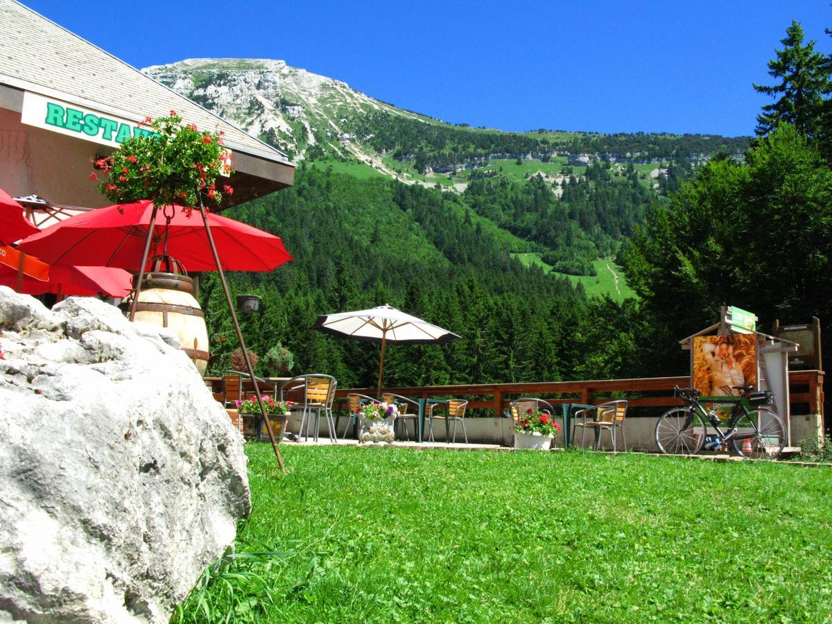 Hotel Cartusia Sarcenas Kültér fotó