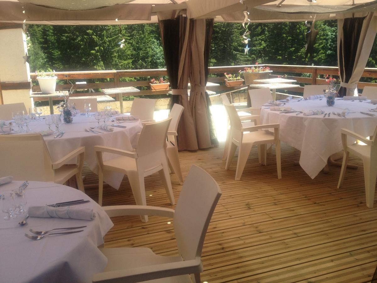 Hotel Cartusia Sarcenas Kültér fotó