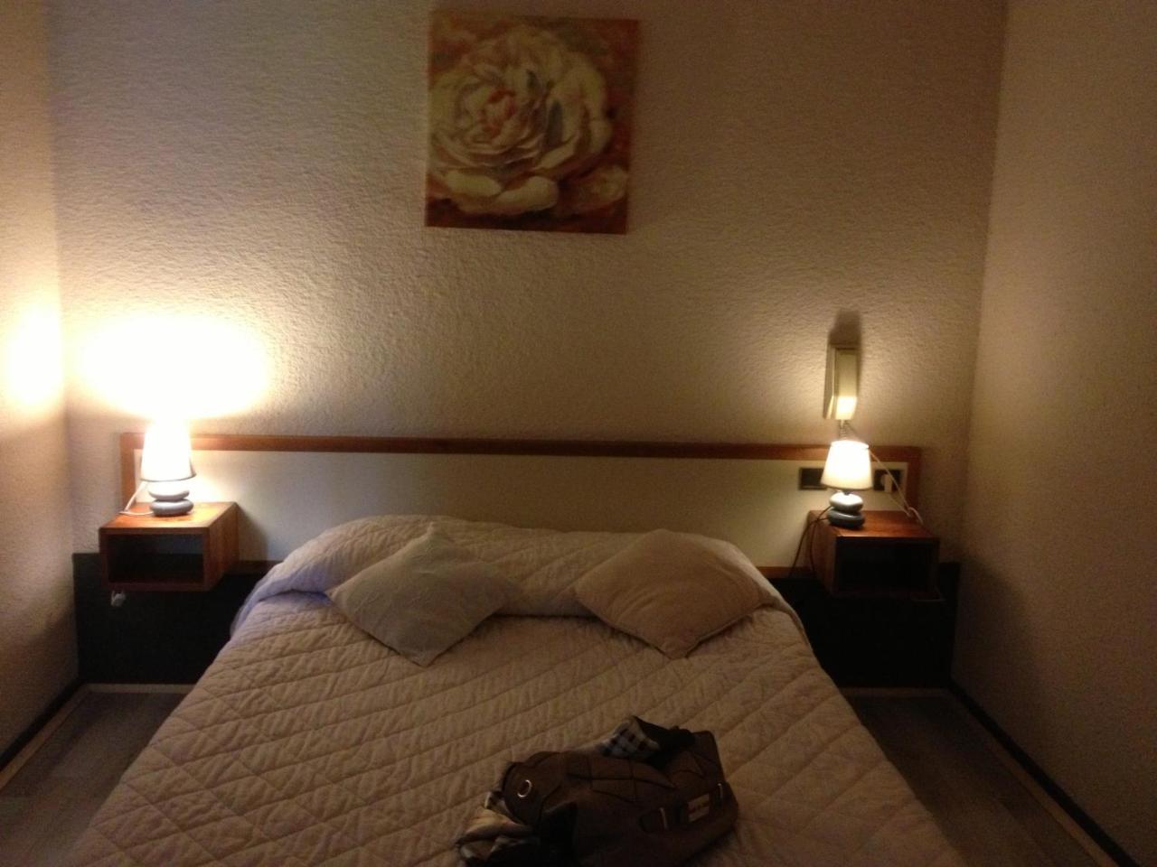Hotel Cartusia Sarcenas Kültér fotó